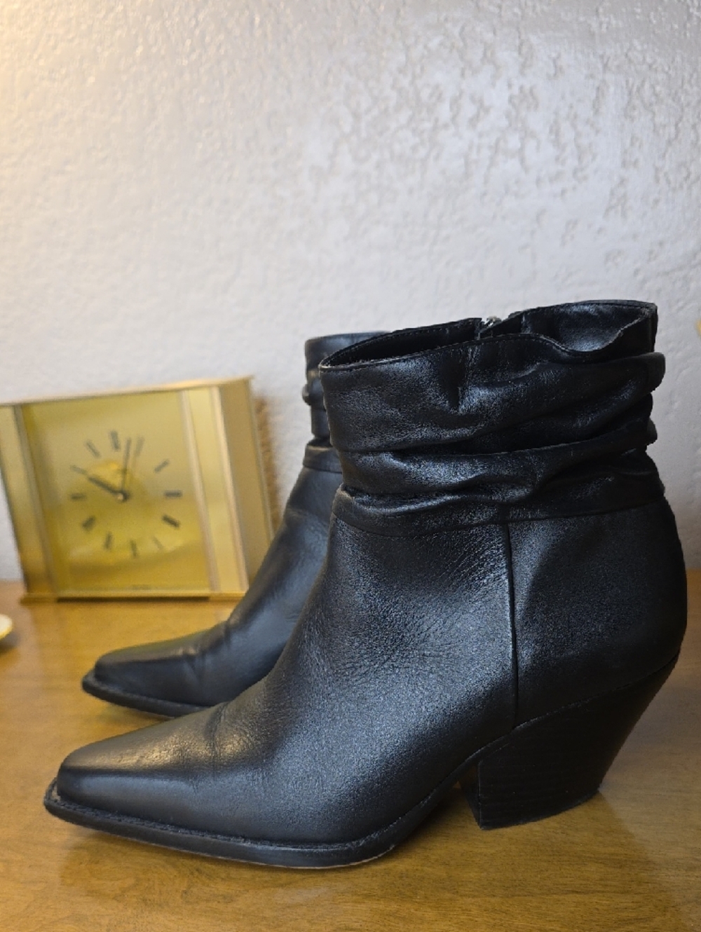 Vince Camuto Black Leather Pointed Ankle Booties 6.5 - Picture 3 of 9